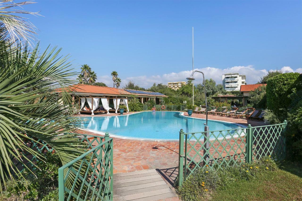 Soleado Beach House Pietrasanta Luaran gambar
